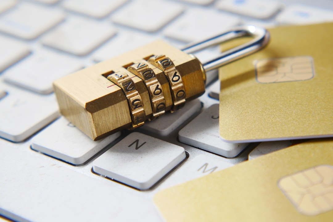 Padlock keyboard visual for ChatGPT vs Claude privacy AI News coverage